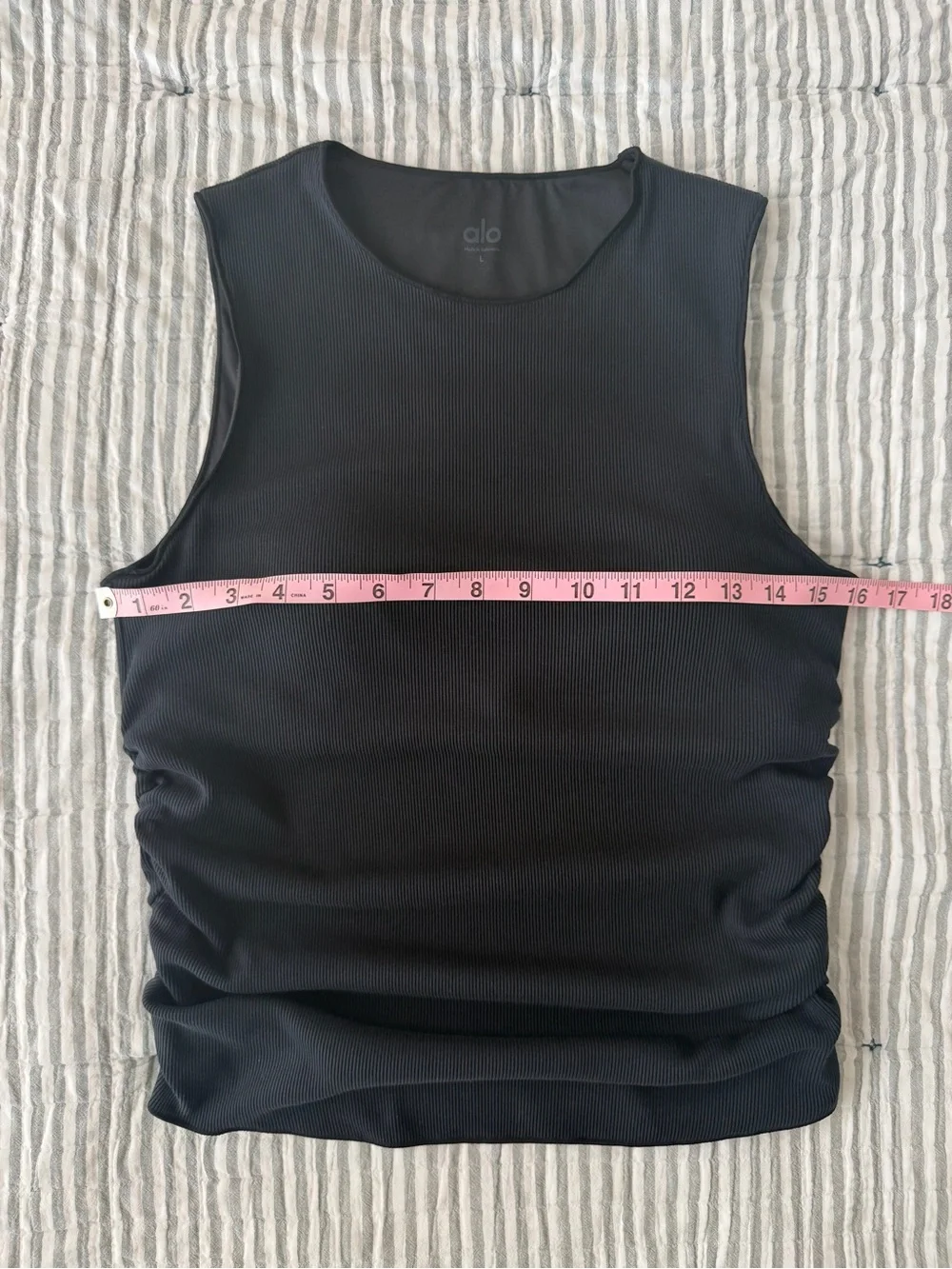 Alo Yoga Black Ribbed En Pointe Tank Top Size L Built-In Bra
